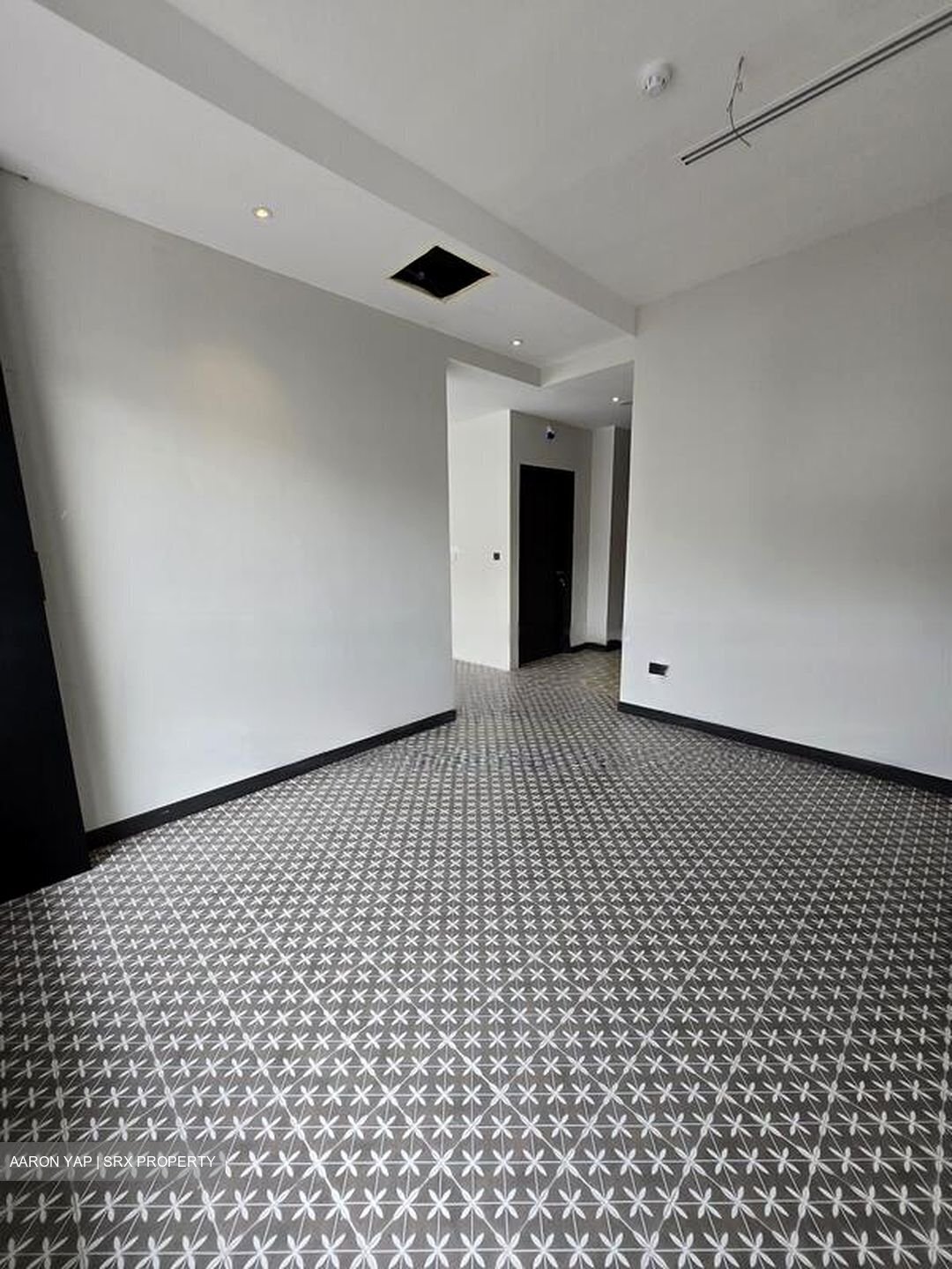 Bagnall Court (D16), Retail #456571991
